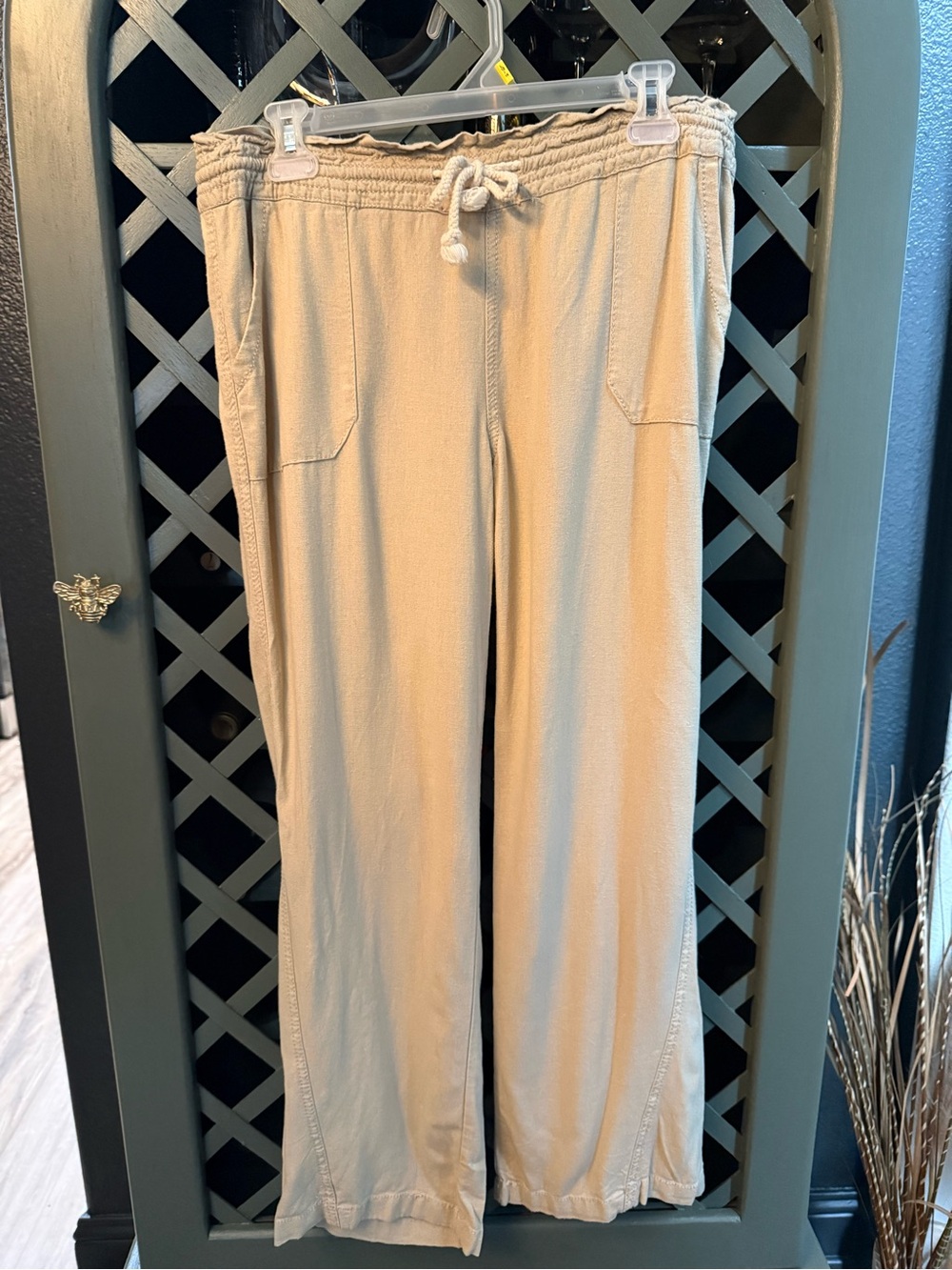 Angel Kiss Drawstring Pants in Light Beige